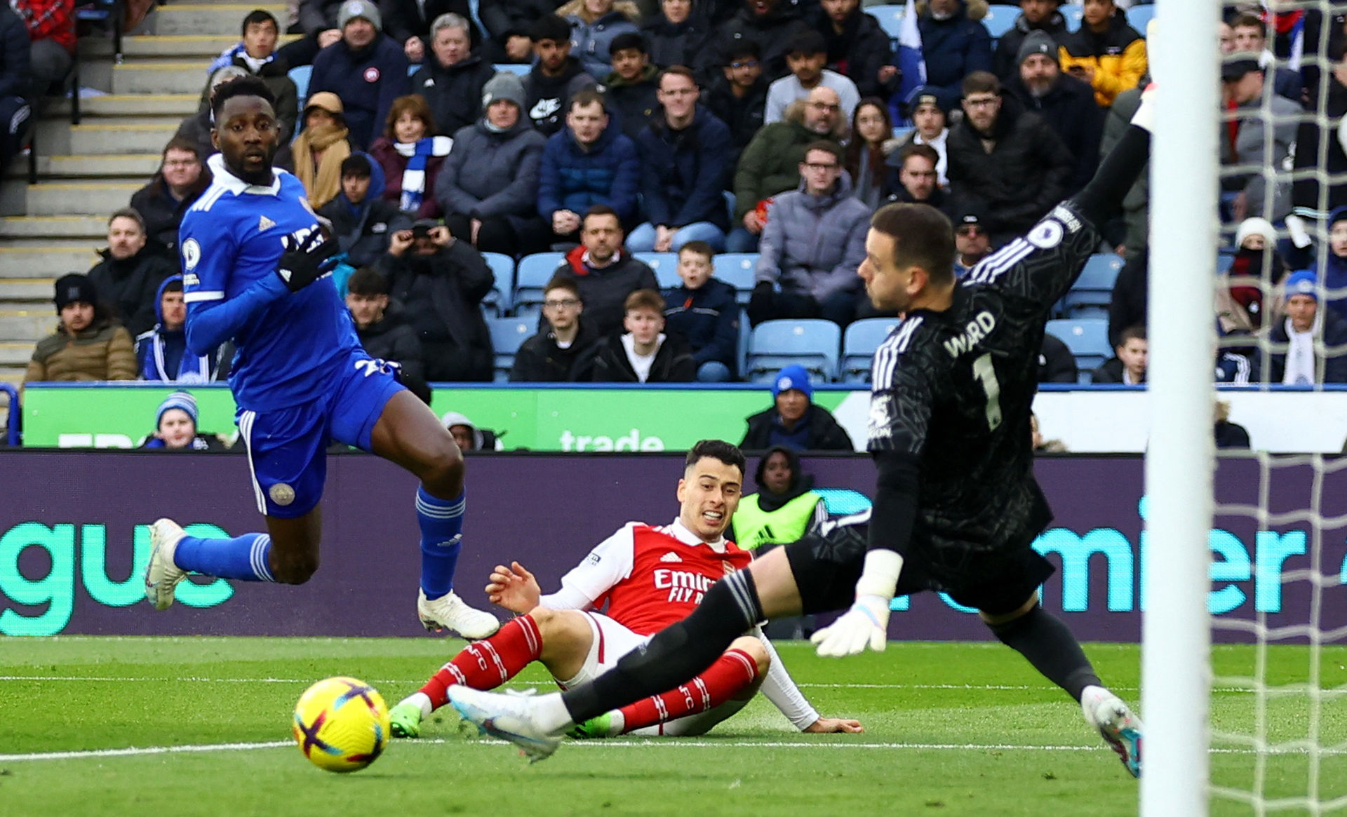 但却始终与 但却始终与